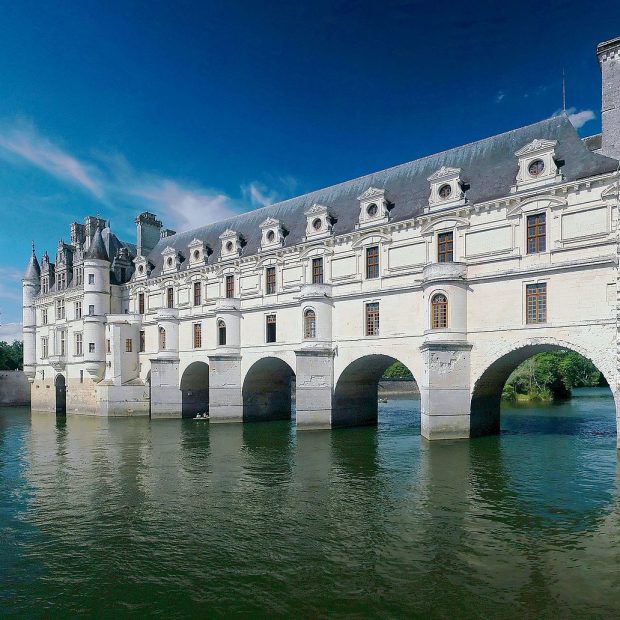 Королевский замок Шенонсо  – Château Chenonceau